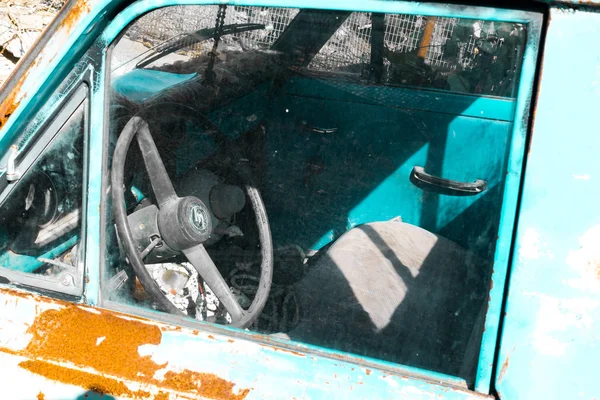 Stirring wheel of vintage car — Stock Photo, Image