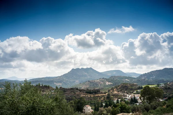 Malebný Pohled Pole Hory Proti Zatažené Obloze Kréta Řecko — Stock fotografie