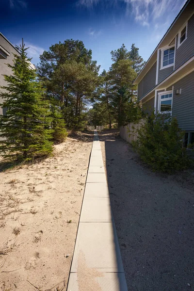 Footpath Sand Amidst Residential Buildings Ontario Canada — Stock Photo, Image