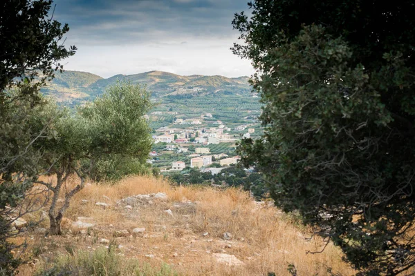 Vista Lejana Del Pueblo Montaña Archanes Creta Grecia — Foto de Stock