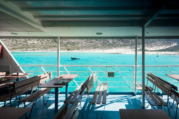 Statek wycieczkowy i greckie wyspy, Kreta, Grecja — Zdjęcie stockowe