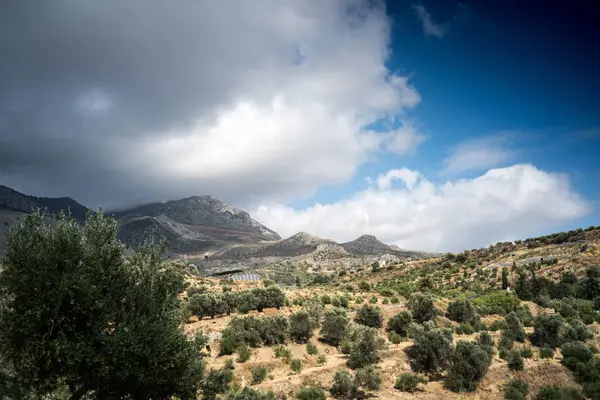 Vista Panorámica Del Campo Montaña Contra Cielo Nublado Creta Grecia — Foto de Stock