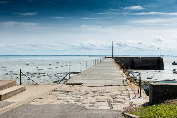 Jetty from distance, Brittany, France, Europe — Stock Photo, Image