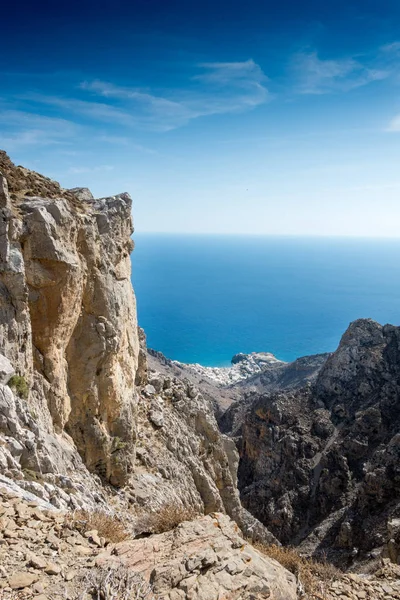 Rocky cliff and seascape, Greece — Stock Photo, Image