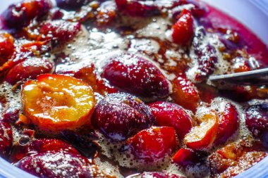 Elma reçel hazırlanması