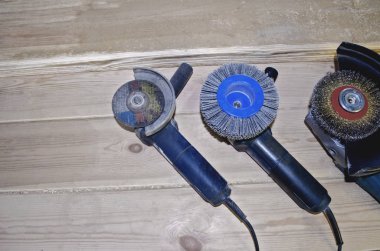 Tahta öğütme için başlıklı öğütücü