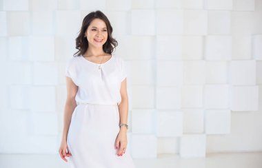 Fotoğraf stüdyosunda ayarla model