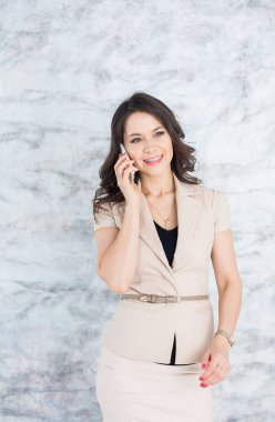 Fotoğraf stüdyosunda ayarla model