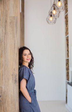 Fotoğraf stüdyosunda ayarla model