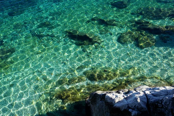 Turquoise Clean Sea Water Clearly Transparent Water Shallow Sun Ray — Stock Photo, Image