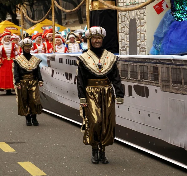 Rijeka Kroatien Februar 2020 Elegant Slank Kvinde Karneval Parade Maskeret - Stock-foto