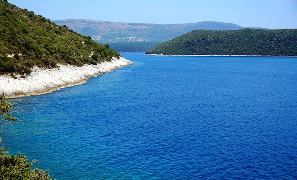 Vista Aérea Del Mar Azul Abierto Entrada Bahía Rakalj Península — Foto de Stock