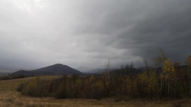 Paysages d'automne des Carpates 