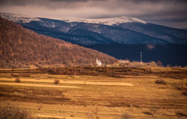 Весна Карпатах — стокове фото