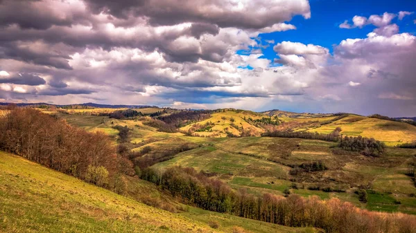 Primăvara Carpaţi — Fotografie, imagine de stoc