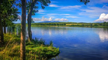 Transcarpathia 'daki Yaz Gölü