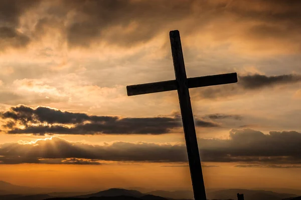 Croix Sur Fond Montagnes Des Carpates — Photo