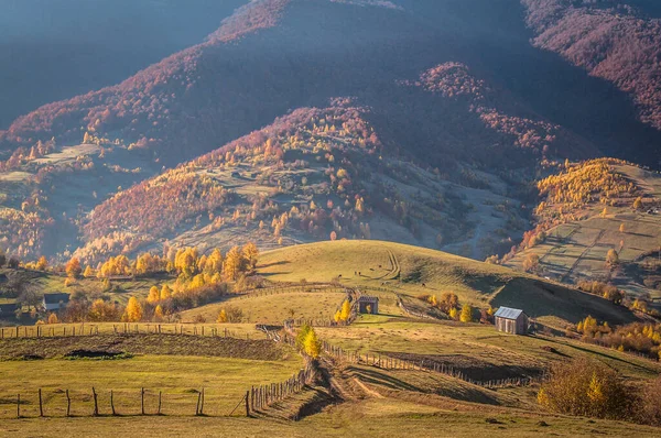 Peisaje Din Munții Carpați Toamnă — Fotografie, imagine de stoc