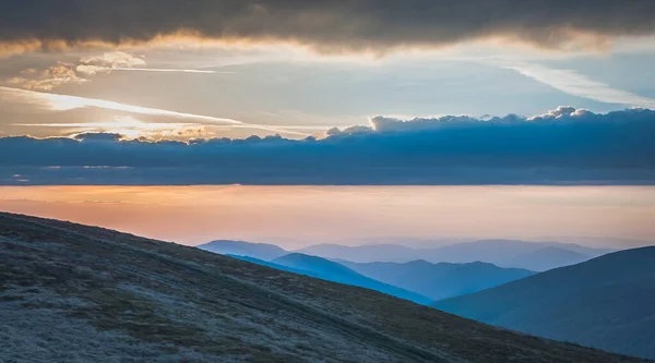 Primăvara Carpaţi — Fotografie, imagine de stoc