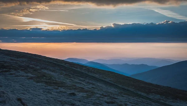 Primăvara Carpaţi — Fotografie, imagine de stoc