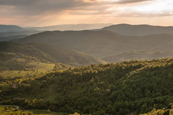 Primăvara Carpaţi — Fotografie, imagine de stoc