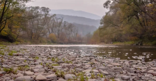 Peisaje Ale Lacurilor Râurilor Carpatice Toamnă — Fotografie, imagine de stoc