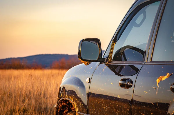 Suv Cestuje Karpatech — Stock fotografie