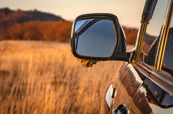 Suv Cestuje Karpatech — Stock fotografie