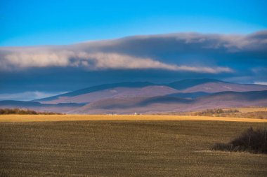 Karpatlar gün batımı