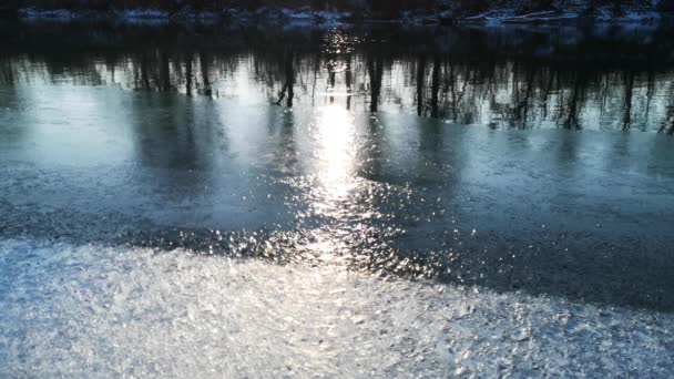 Lód Słońce Górskiej Rzece — Wideo stockowe