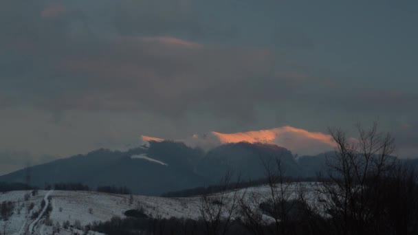 Winterse Karpaten Zonsondergang Landschappen — Stockvideo