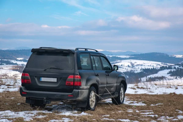 Suv Travels Winter — Stock Photo, Image