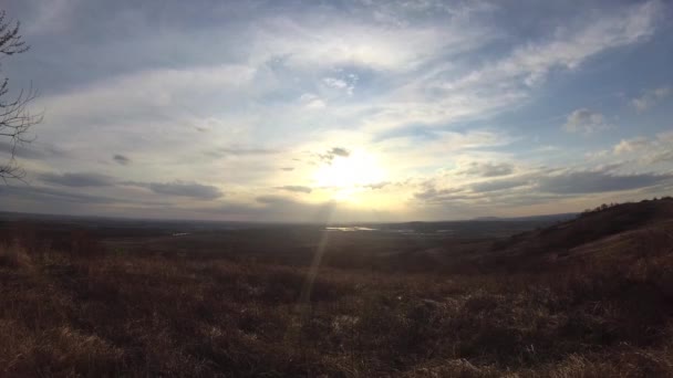 Zeitraffer Frühlingslandschaft Mit Sonnenuntergang — Stockvideo
