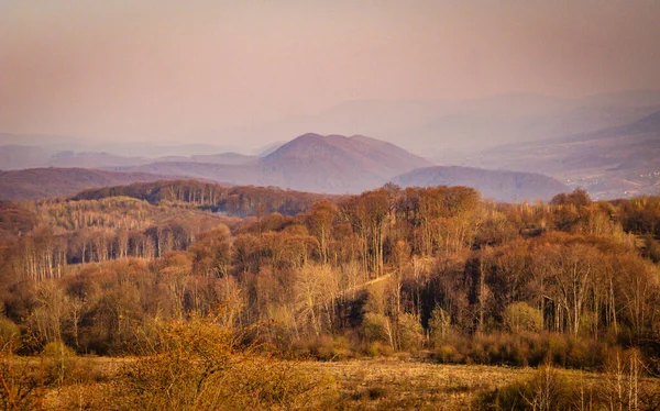 Tavaszi Kárpátok Panorámája Naplementekor — Stock Fotó