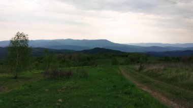 Karpatlar baharda
