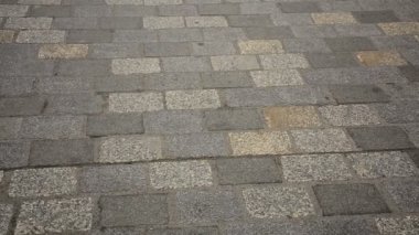Eski şehrin ıssız sokakları.