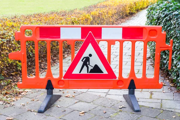 Red traffic warning sign for pedestrians — Stock Photo, Image