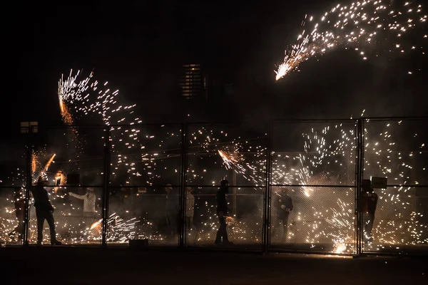 Feuerwerk bei traditionellem Fest — Stockfoto