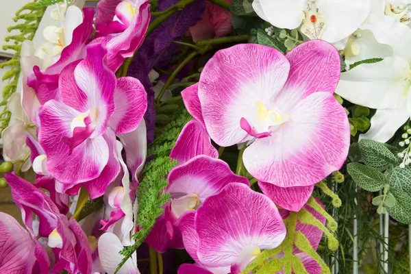 Flor artificial de orquídea — Fotografia de Stock