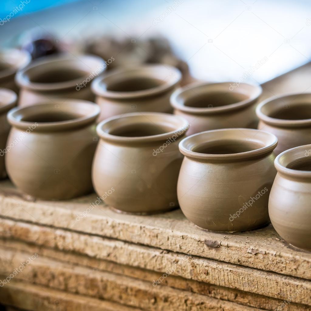 Pottery product in produce step