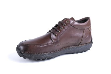 Beyaz arka plan, izole ürün erkek kahverengi çizme