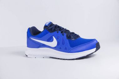 Nike futbol spor ayakkabı 