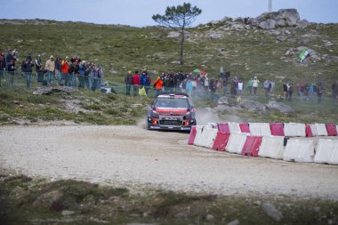 Craig Breen İrlanda ve Büyük Britanya'nın Scott Martin