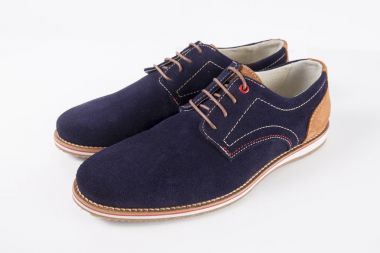 Erkek mavi ayakkabı 