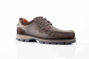 Erkek kahverengi deri ayakkabı