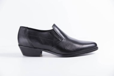 Beyaz arka planda siyah deri Erkek Ayakkabı