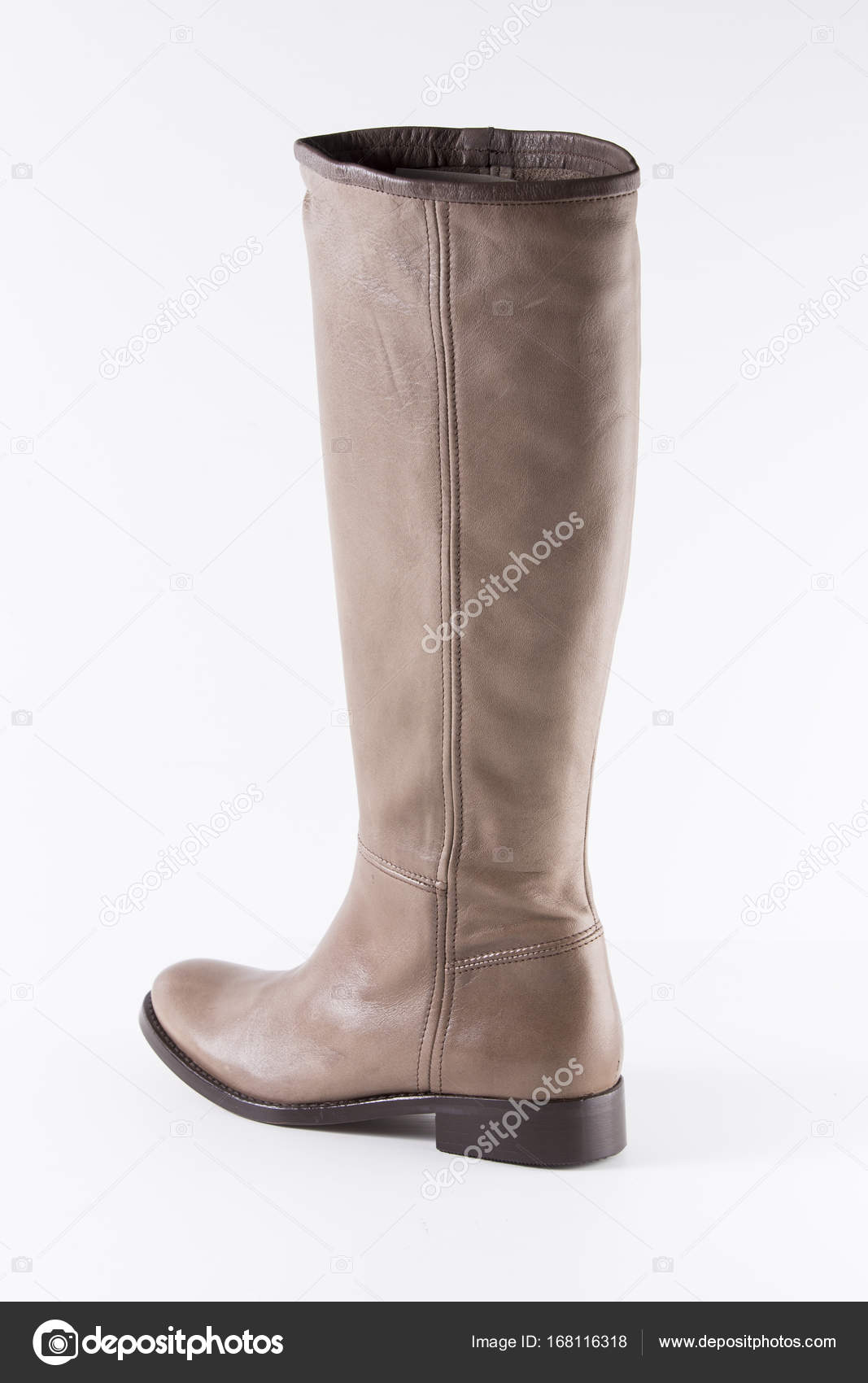 Braune Schnürstiefel Stockfotos & Braune Schnürstiefel Braune Schnürstiefel Stockfotos & Braune Schnürstiefel