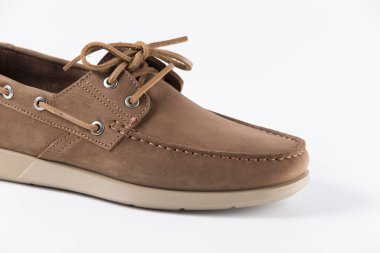 Erkek kahverengi deri ayakkabı