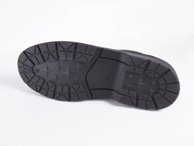 Beyaz arka planda siyah deri Erkek Ayakkabı