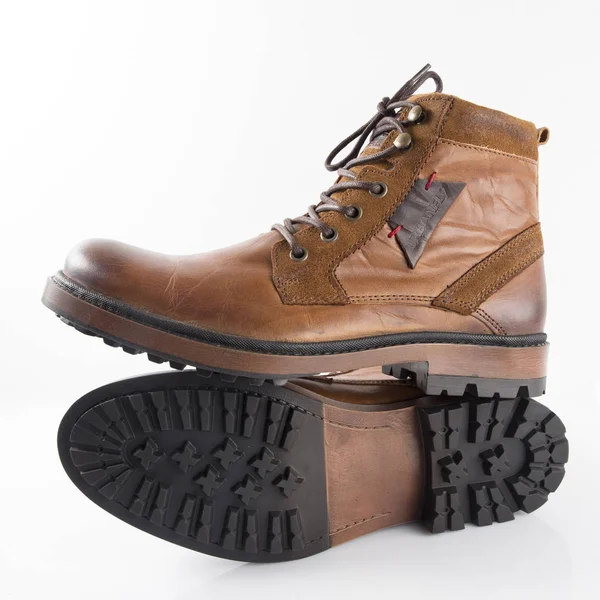 Manlig brun läder Boot — Stockfoto